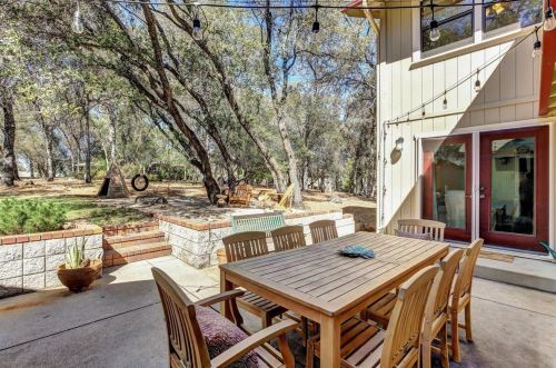 17790 Hitch Ct, Lake Wildwood CA  95946-9648 exterior