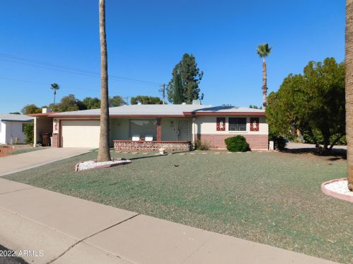 5354 Duncan St, Mesa, AZ 85205-6542