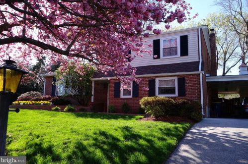 311 Sweetbriar Rd, Norristown, PA 19406-1744