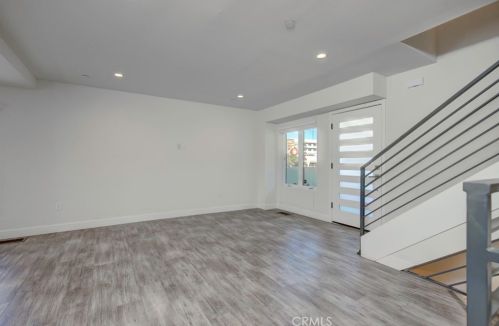 6160 Pacific Coast Hwy, Redondo Beach CA  90277-5907 exterior