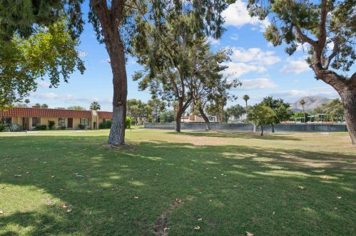 35603 Feliz Ct, Rancho Mirage CA  92270-1231 exterior