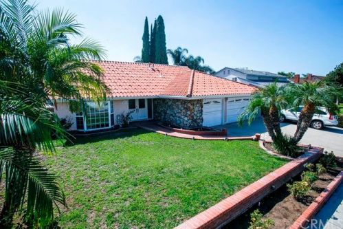 424 Ximeno Dr, Fullerton, CA 92835-1112