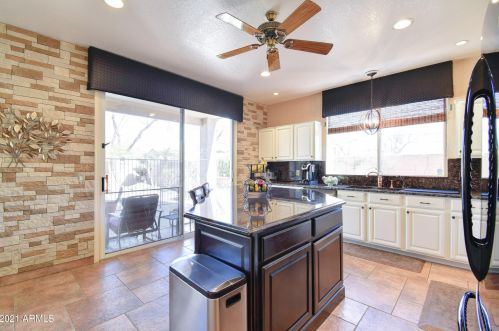4762 Toledo St, Chandler, AZ 85226-2957