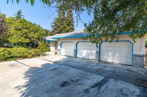 1140 Rose Ave, Modesto, CA 95355-3750