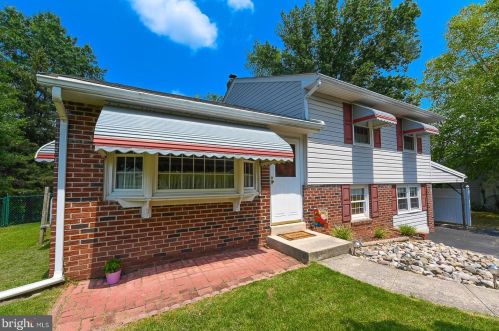 415 Adrian Rd, Collegeville, PA 19426-1603