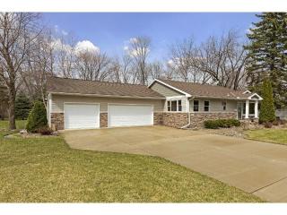 10810 Irwin Ave, Minneapolis, MN 55437-2924