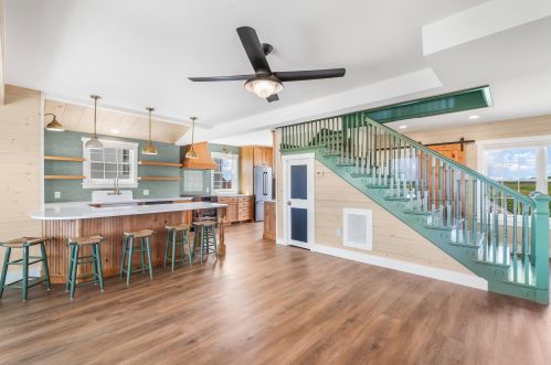 607 Ocean Blvd, Hampton NH  03842-4335 exterior