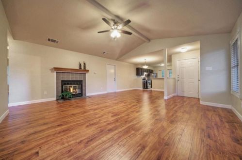 12903 Campos Dr, Austin TX  78727-7041 exterior