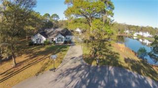 36 Sherwood Ln, Beaufort, SC 29907-1355