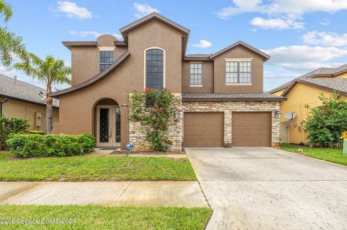 2822 Glenridge Cir, Merritt Island, FL 32953-2955