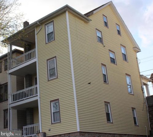 116 Grand Ave, Porter, PA 17980-1122