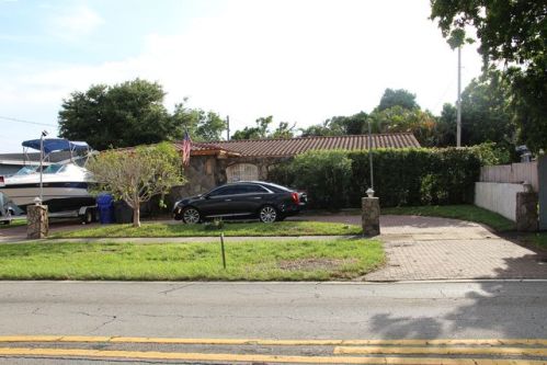 1916 56th Ave, Hollywood, FL 33021-3906