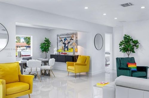 934 Nautilus Isle, Dania Beach FL  33004-2356 exterior