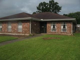 150 Imperial Dr, New Orleans LA  70122-1012 exterior