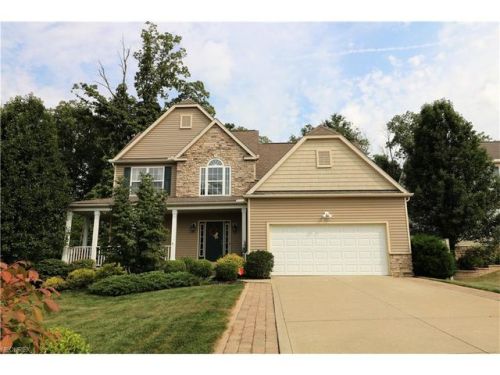 2915 Sunburst Dr, Medina, OH 44256-6478