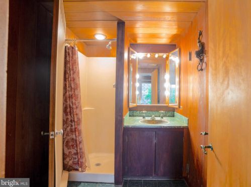 285-6 Chelsea Cir, Newtown Square PA  19073-2104 exterior