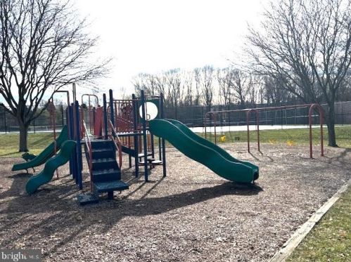 6702 Normandy Dr, Mount Laurel NJ  08054-5993 exterior