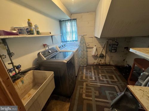 12112 Academy Rd, Philadelphia PA  19154-2903 exterior