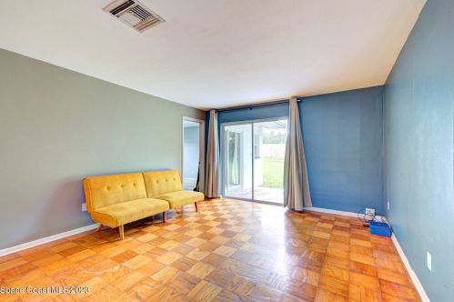 1535 Milton St, Titusville FL  32780-6204 exterior