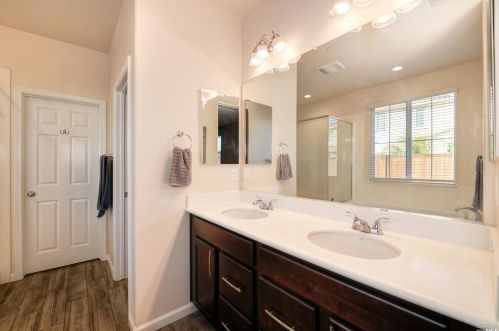 1840 Gold St, Liberty Farms CA  95620-4874 exterior