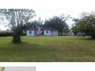 1876 107th St, Miami, FL 33167-3908