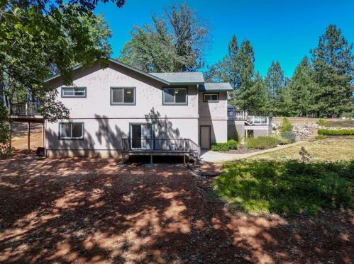 10790 Alta Sierra Dr, Grass Valley CA  95949-6842 exterior