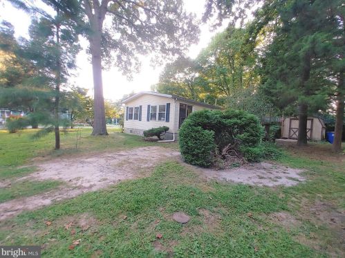 33907 Woodland Cir, Lewes DE  19958-5207 exterior