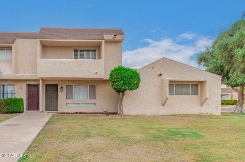 2233 Farmdale Ave, Mesa, AZ 85202-3801