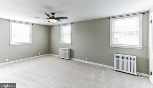 501 Delaware Ave, Lansdale PA 19446-3419 exterior