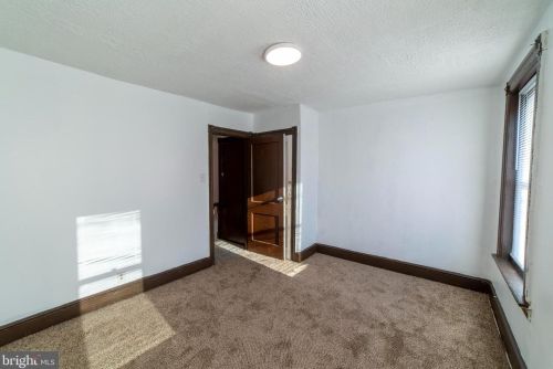 98 State St, Camden NJ  08102-2109 exterior