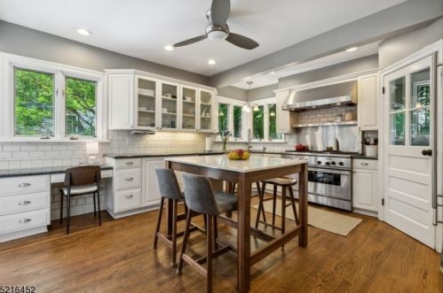158 Lorraine Ave, Montclair NJ  07043-1913 exterior