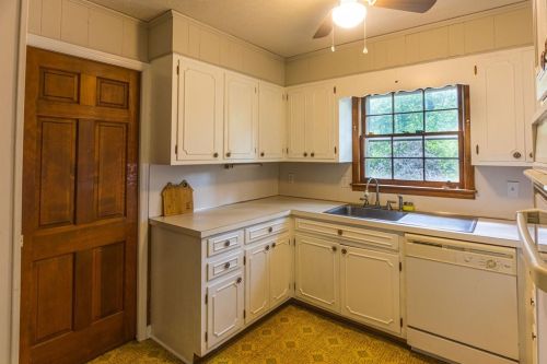 207 Midland Dr, Graniteville SC  29829-4021 exterior