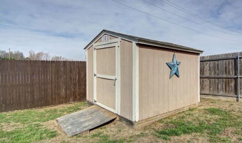 1536 Salado Trl, Weatherford TX  76087-2164 exterior