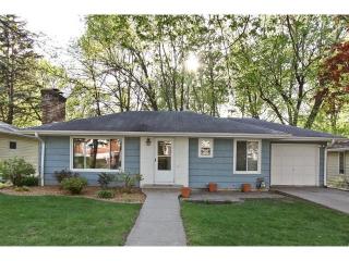 3257 Ewing Ave, Minneapolis MN  55422-3202 exterior