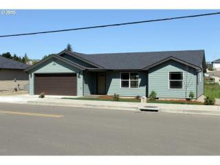 740 Tokay St, Winston, OR 97496-7535