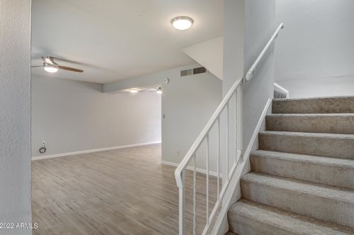 8333 Thomas Rd, Scottsdale AZ  85251-7313 exterior