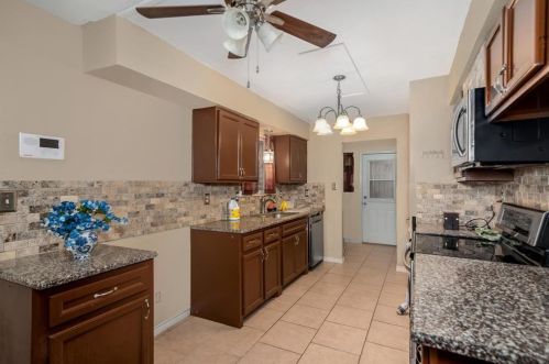 395 County Road 6768, Mont Belvieu TX  77535 exterior