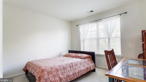 29 Durham Dr, Columbus NJ  08022-2349 exterior