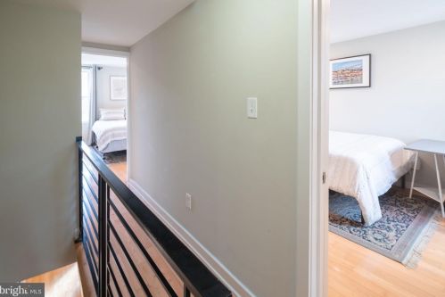 1613 Manton St, Philadelphia PA  19146-3029 exterior