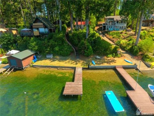 2261 Mason Lk Dr, Grapeview WA  98546-9539 exterior