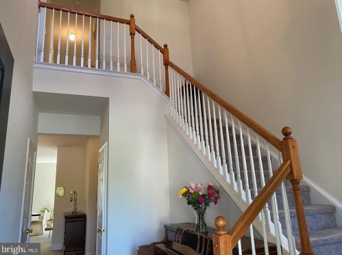 49 Prince Dr, Norristown, PA 19403-5709