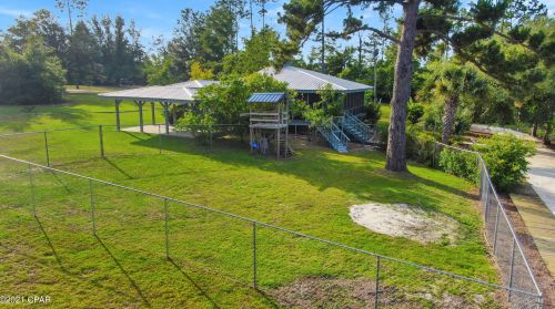 488 Mcduff Dr, Alford FL  32420-7146 exterior