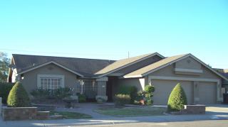 8517 Dreyfus Dr, Peoria, AZ 85381-8135