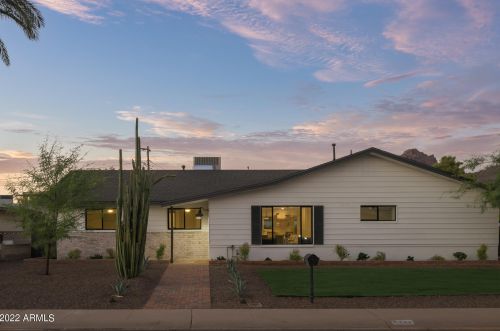 4230 Calle Redonda, Phoenix, AZ 85018-3732