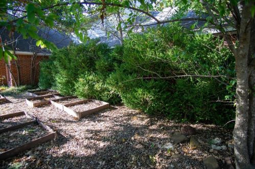 1433 Pickwick Ln, Denton, TX 76209-1275