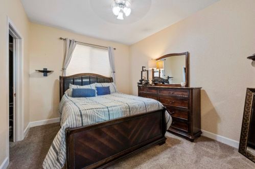 9980 Shiraz Pl, Elk Grove CA  exterior