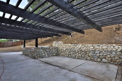 12005 Preston St, Colton CA  92313-5234 exterior