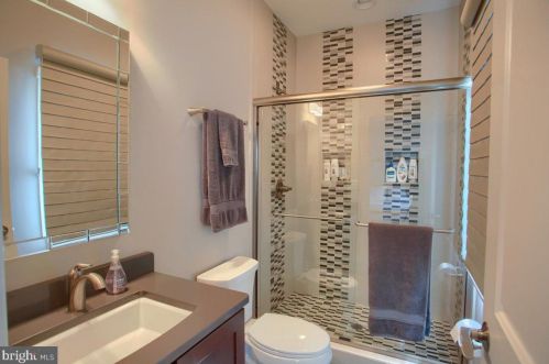 504 Sophia Cir, Hummelstown PA  17036-7089 exterior