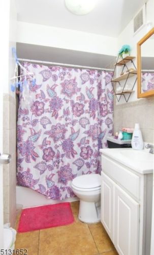 103 3rd Ave, Newark NJ  07104-2708 exterior