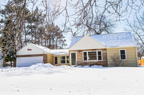 2330 108th Ave, Minneapolis, MN 55433-4115